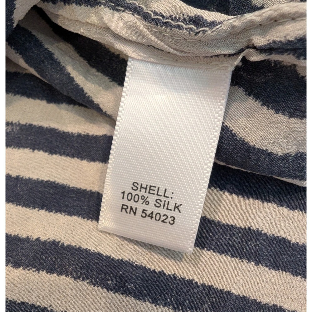 Banana Republic 100% Silk Blouse Striped  Navy White Gold Button Shoulder 10P - Picture 8 of 8